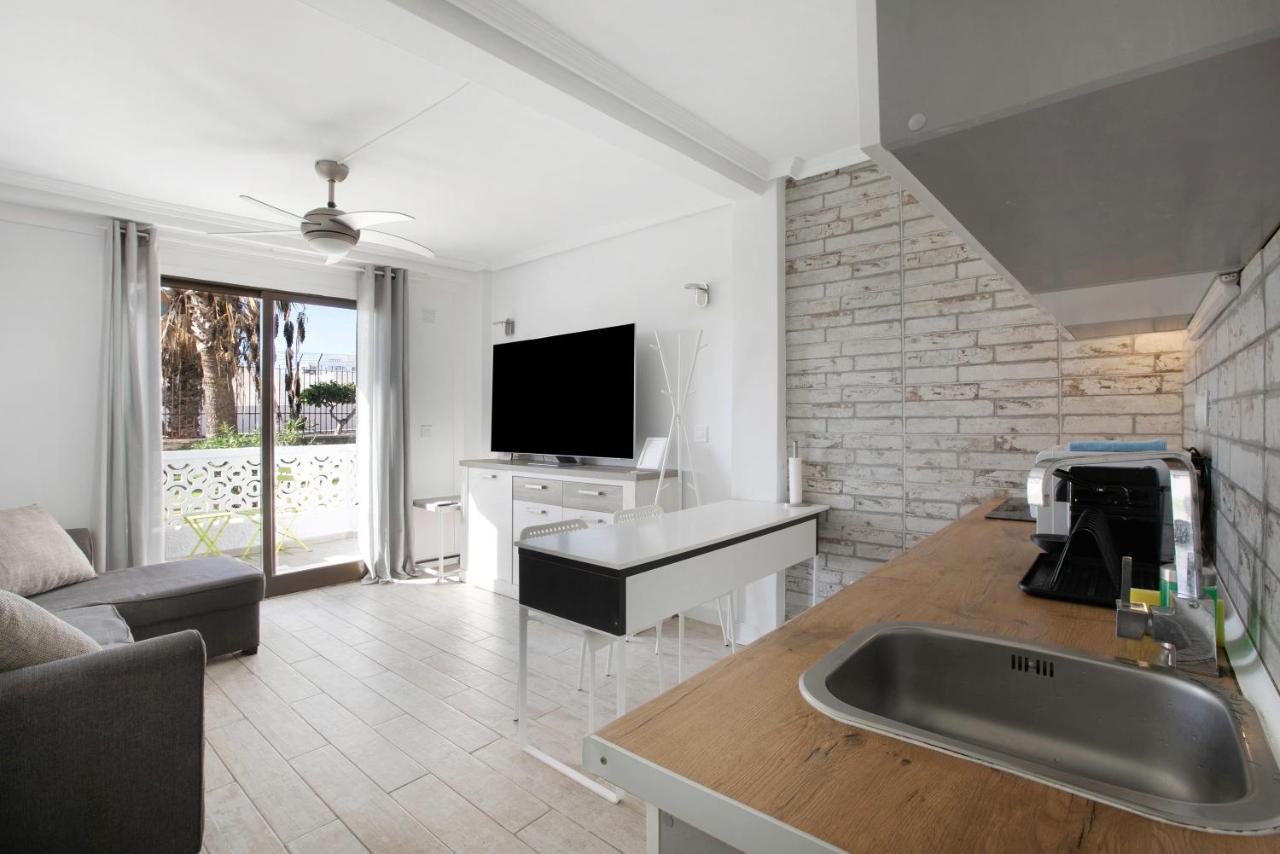 Apartment At 30 Mts From Sea بلايا ذي لاس أميريكاس المظهر الخارجي الصورة