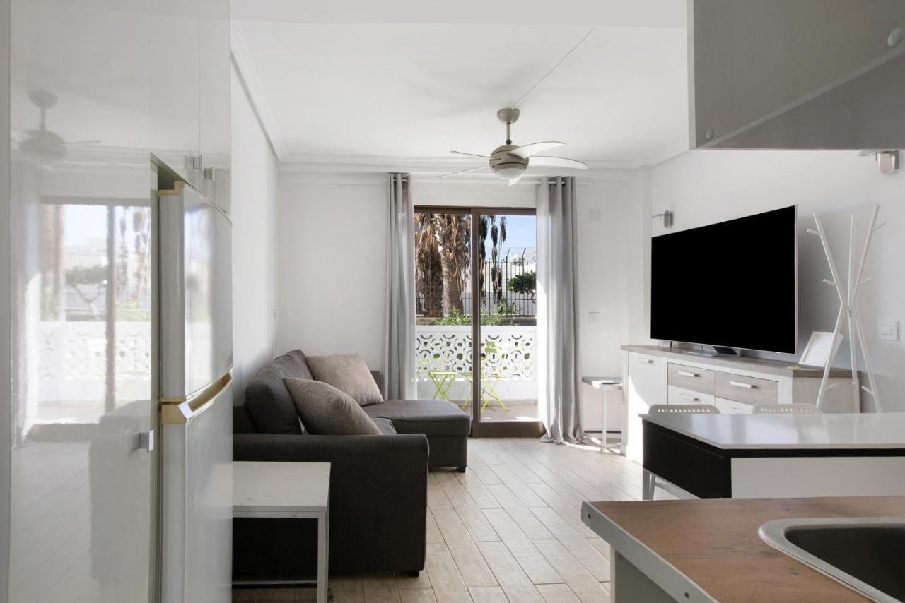 Apartment At 30 Mts From Sea بلايا ذي لاس أميريكاس المظهر الخارجي الصورة